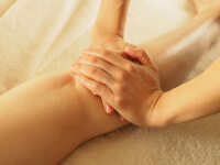 フットオイルマッサージ